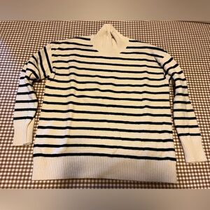 Banana Republic Cream and Black Knit Sweater